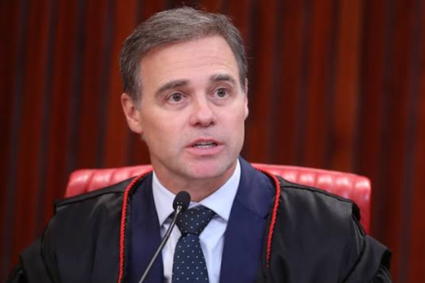 Mendonca-rebate-comparacao-do-caso-Master-a-Lava-Jato