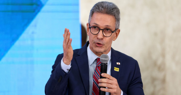 Preco-carissimo-Zema-critica-logistica-do-agro-em-MG